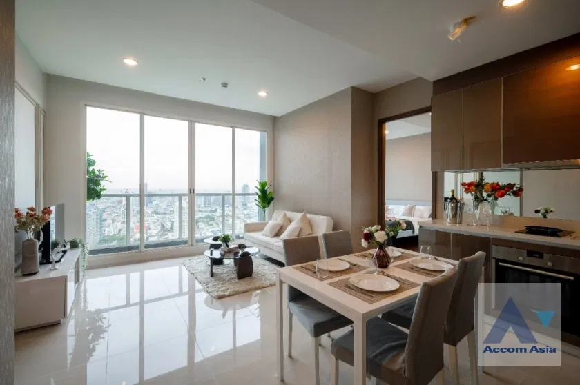 picture 🔼🔽 AccomA 📩 Riverside / River View 2 BR Condominium @Menam Residences (AA41709) - 9/20