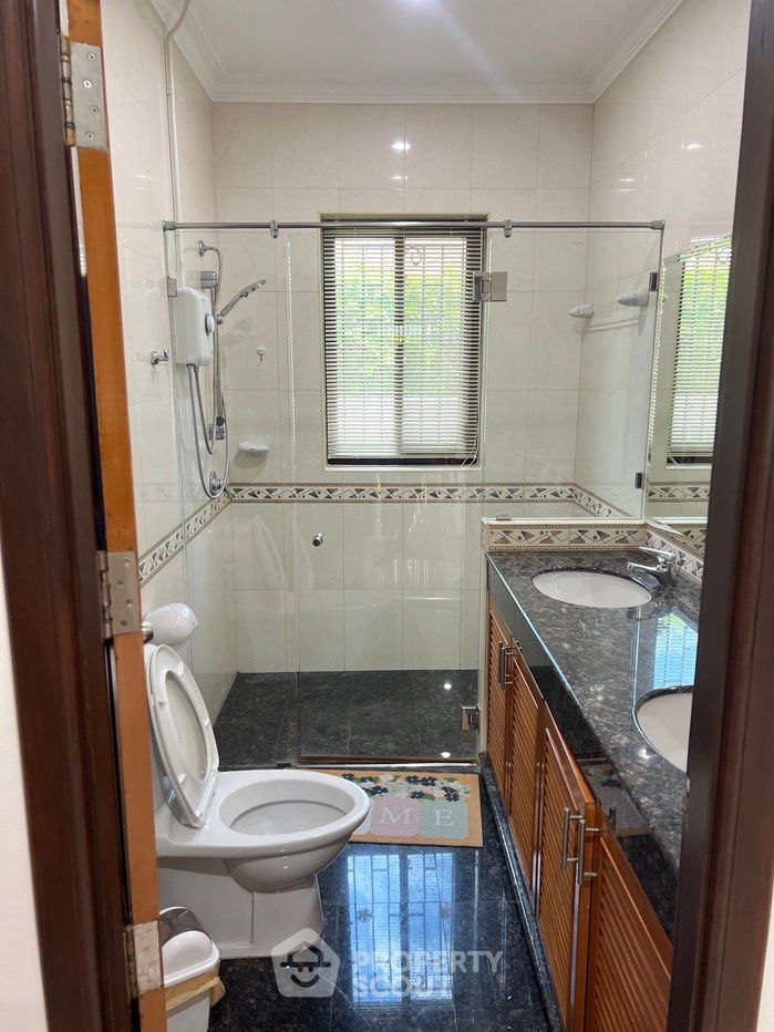 รูป วิลล่า 3-ห้องนอน ที่ หมู่บ้านออร์คิดวิลล่า ใน หนองแก (ID 2346072) - รูปที่ 11/25