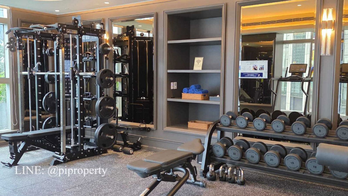 picture Luxurious French-style, fully-serviced apartment in Thonglor, offering luxurious living at affordable monthly rates. - 13/21