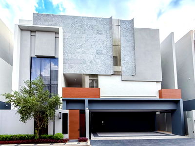 Houses for rent Ramkhamhaeng Road : Ultra Luxury Villa BuGaan Krungthep Kreetha (Sansiri) 540 sq.m. with Private Elevator & 7m High Ceilings