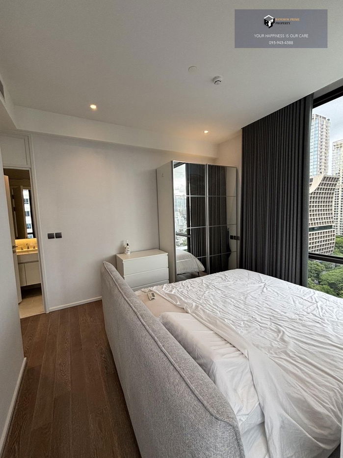 picture Muniq Langsuan | Affordable luxury 💫 Below-market price in prime “Langsuan” location — ready to move in today! #2025100912279 - 1/16