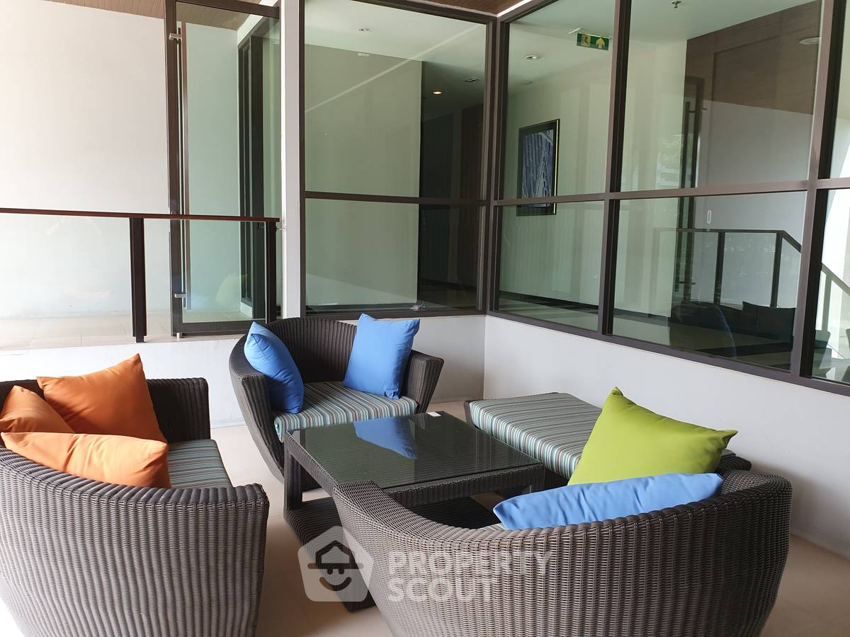 รูป คอนโด 1-ห้องนอน ที่ ดิ แอดเดรส สุขุมวิท 28 ใกล้ BTS พร้อมพงษ์ (ID 2080354) - รูปที่ 8/9