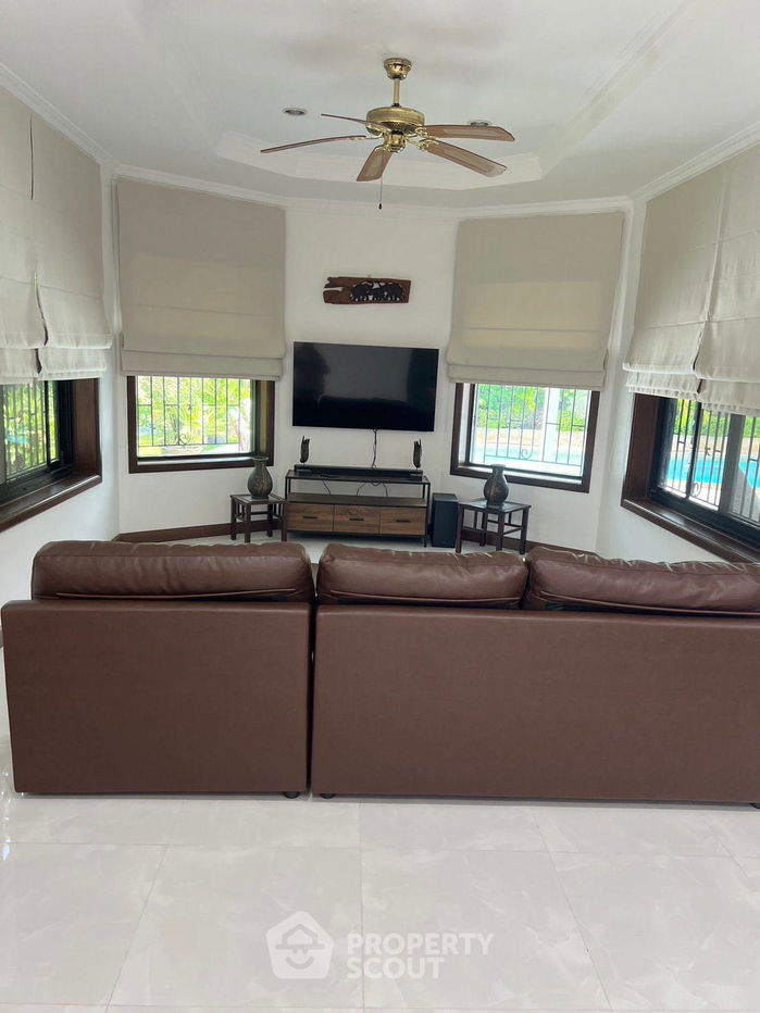 รูป วิลล่า 3-ห้องนอน ที่ หมู่บ้านออร์คิดวิลล่า ใน หนองแก (ID 2346072) - รูปที่ 17/25