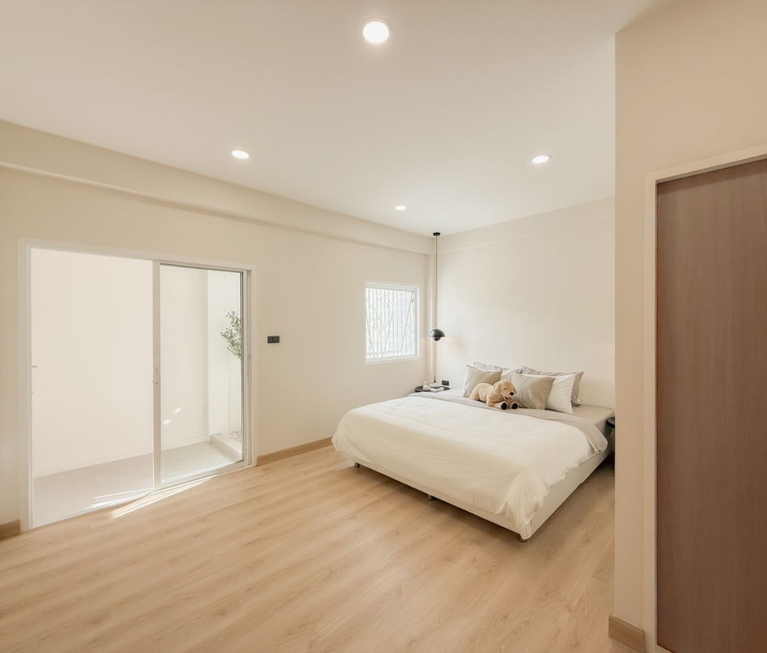 picture Two-storey townhouse for sale  3 bedrooms 3 bathrooms and 2 parkings. - 17/26
