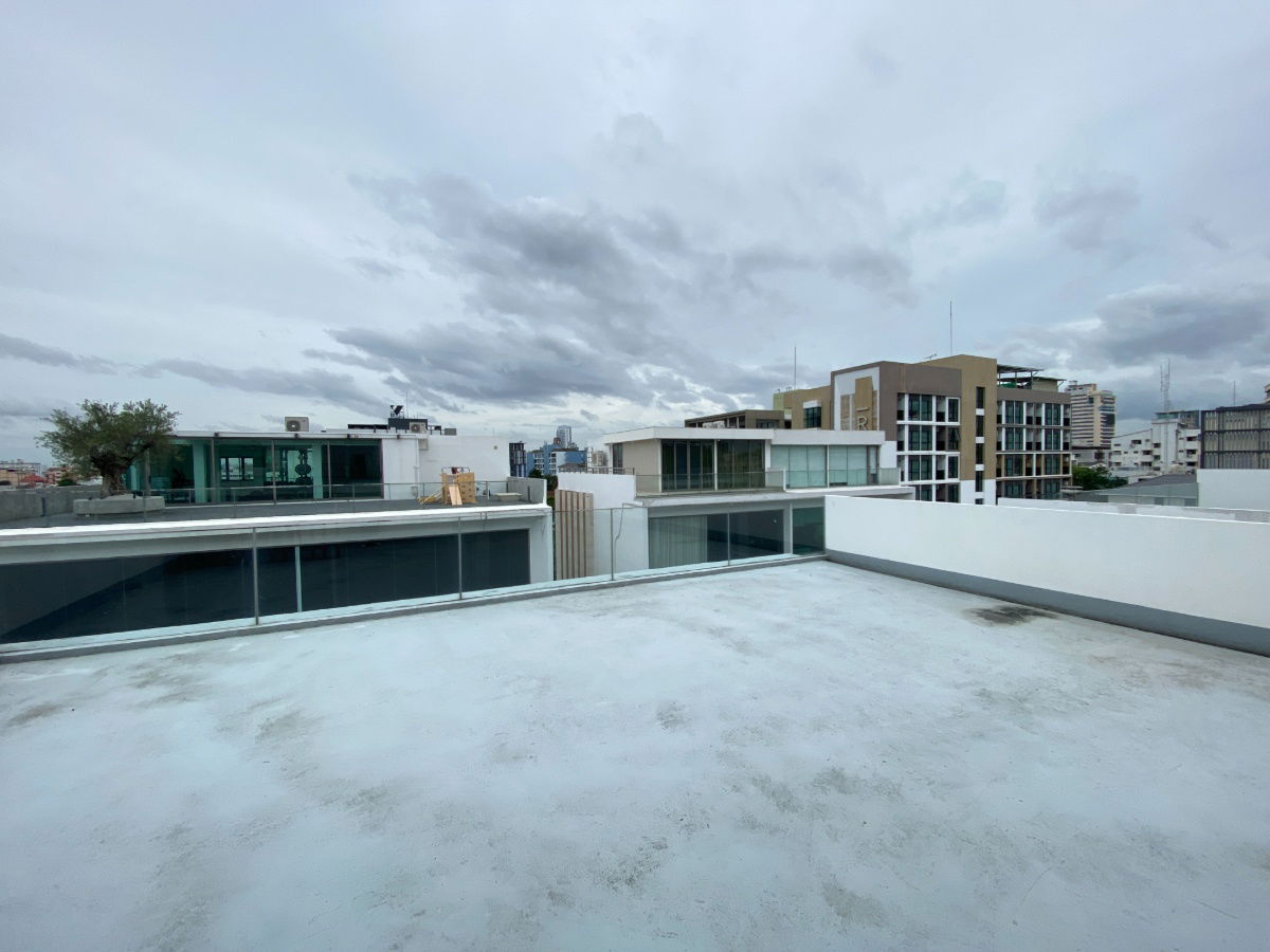 รูป ให้เช่า Home office 6 ชั้น รัชดา32 - รูปที่ 4/25