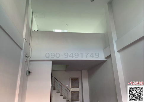 ขาย อาคารพาณิชย์ ซอยลาดพร้าว 71  ใกล้ อิมพีเรียล ลาดพร้าว