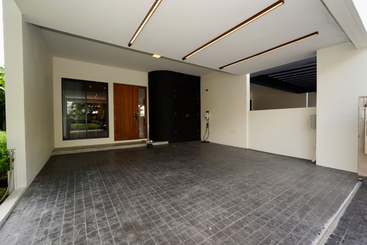 picture 📍Demi Sathu 49: Corner Townhouse with Private Garden, Park Views & Privacy - 18/22