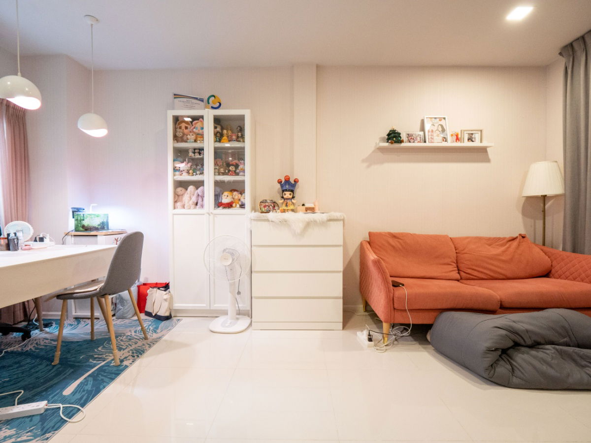 รูป ขายบ้าน ขายทาวน์โฮม สวย สภาพดี และราคาดีที่สุดในโครงการ หมู่บ้าน แฮปปี้ วิลล์ ดอนเมือง ถนนเทิดราชัน 17.9 ตรว. 155 ตรม.  - รูปที่ 28/56