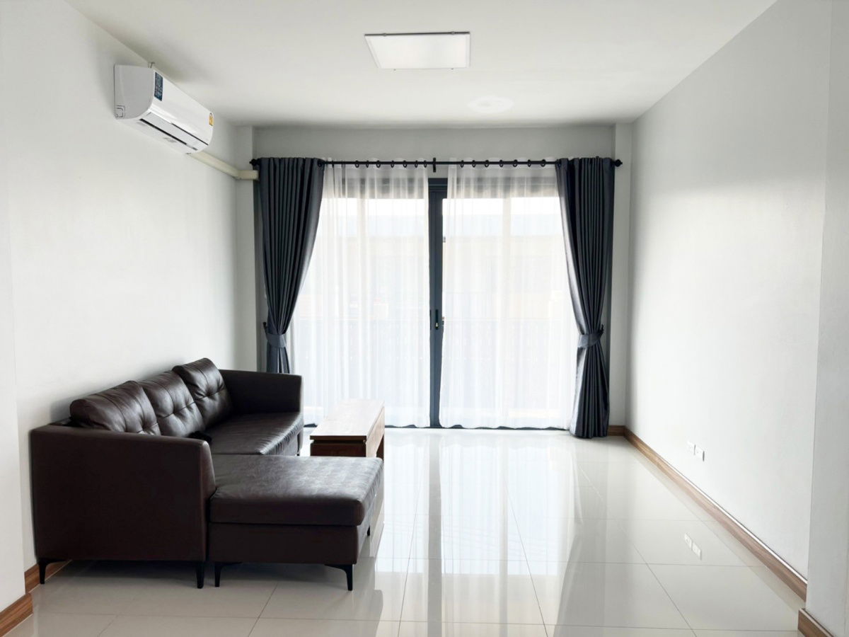 picture A house for rent with 3 bedrooms,2 toilets and 1 kitchen. - 3/13