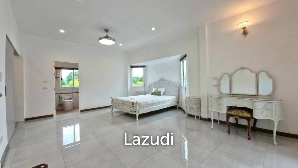 picture 3 Beds 4 Baths 220 SQ.M. Jomtien Beach Paradise - 11/30