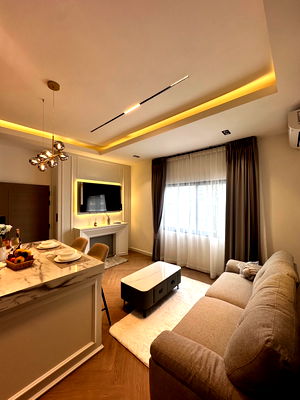 Condos for sale 700 Year Sports Arena Chiang Mai : Condo for sale with   2 bedrooms, 2 bathrooms and   1 kitchen.   