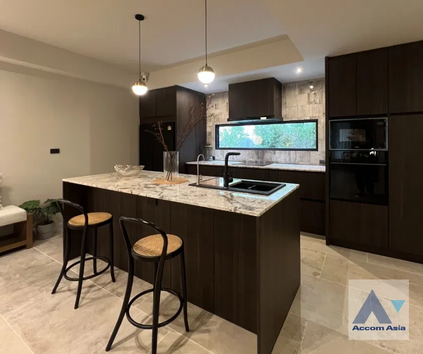 picture 🔼🔽 AccomA 📩  4 BR House in Phra Khanong Nuea (AA44002) - 4/15