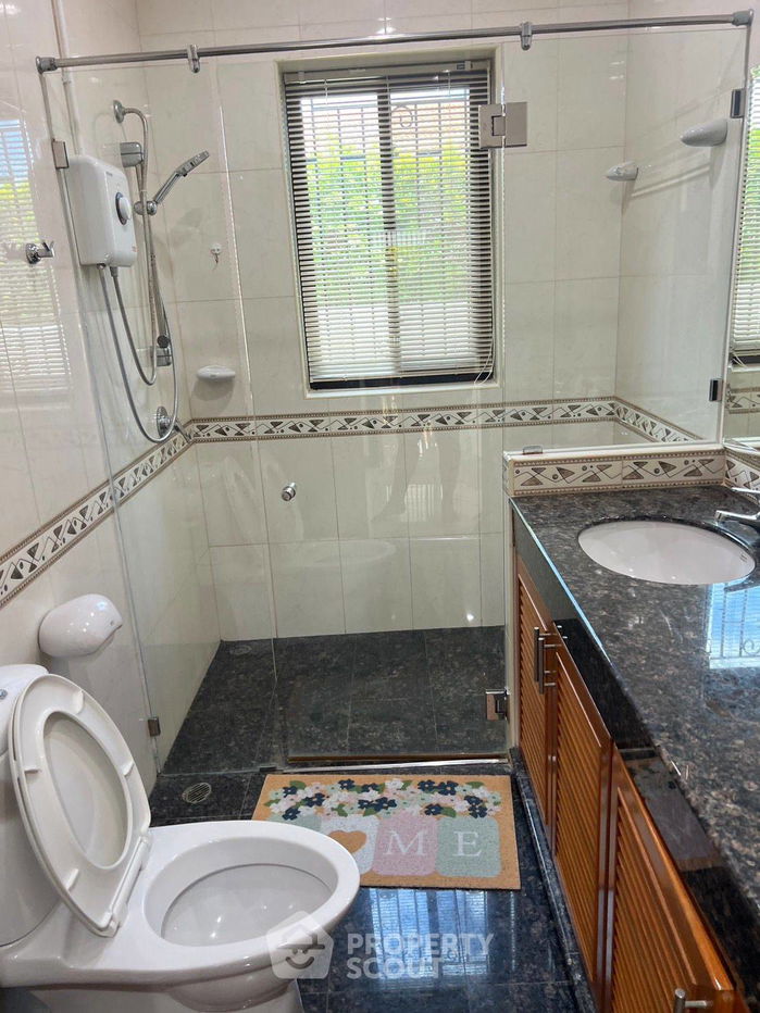 รูป วิลล่า 3-ห้องนอน ที่ หมู่บ้านออร์คิดวิลล่า ใน หนองแก (ID 2346072) - รูปที่ 13/25