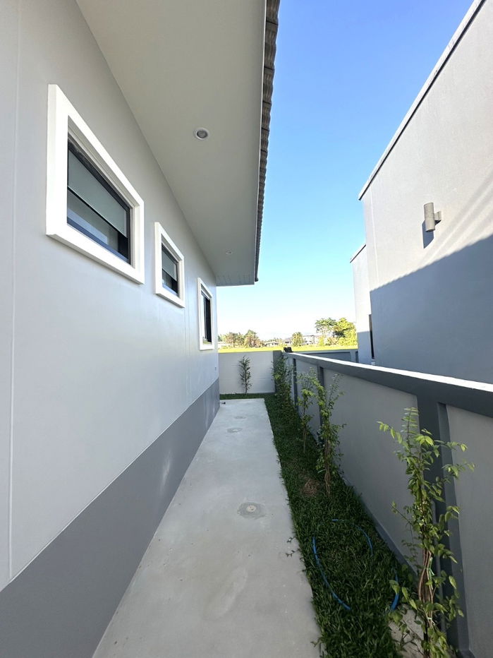 รูป ขายบ้านเดี่ยวชั้นเดียว  3 ห้องนอน  2 ห้องน้ำ  1 ห้องครัว  1 ที่จอดรถ - รูปที่ 16/27