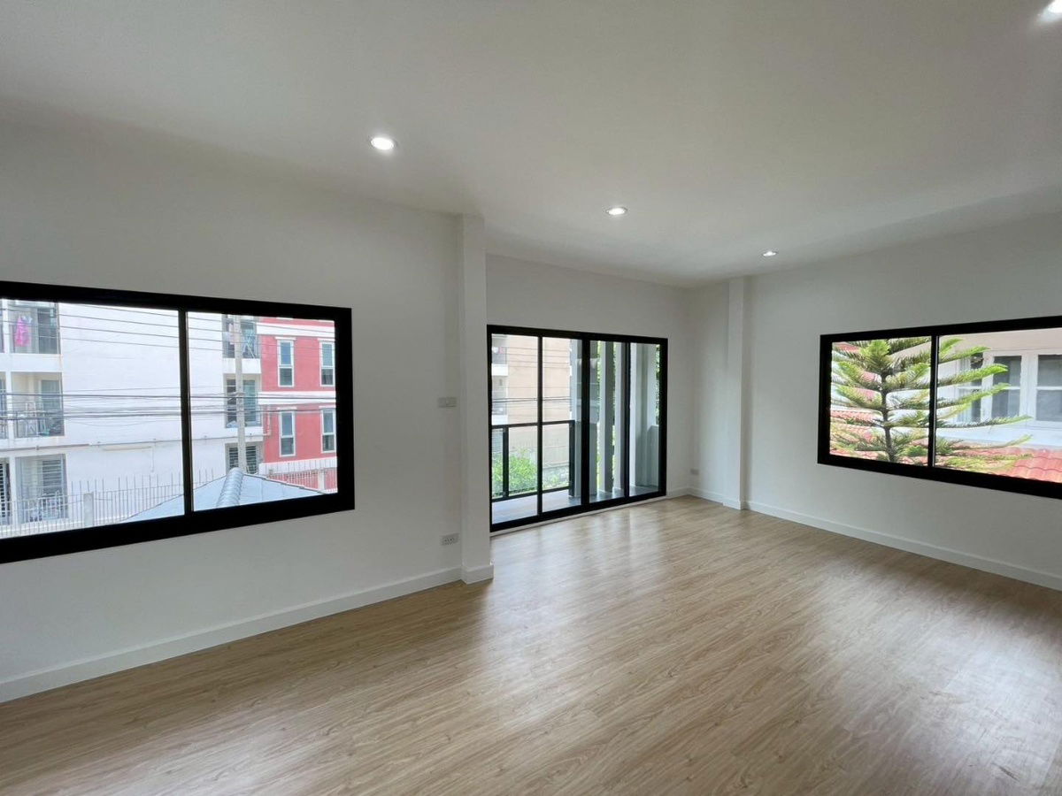 รูป ขาย บ้านเดี่ยว 55 ตร.ว. หมู่บ้าน พานทอง รังสิต - คลอง 5 ปทุมธานี - รูปที่ 9/30