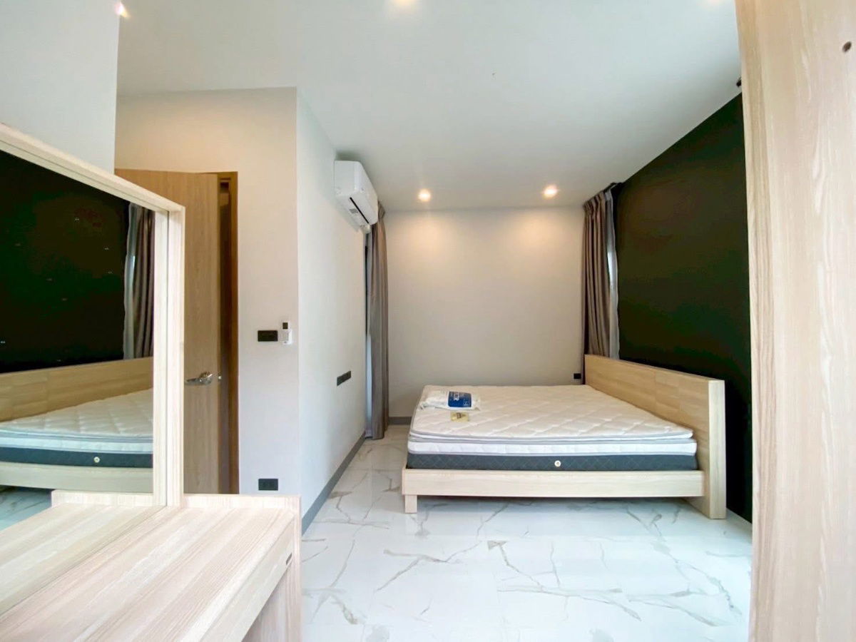 รูป ให้เช่าบ้านเดี่ยวสองชั้น  3 ห้องนอน 3 ห้องน้ำ 1  ห้องครัว  2  ที่จอดรถ - รูปที่ 15/31