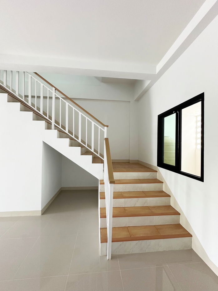 รูป ขายอาคารพาณิชย์สามชั้น  3 ห้องนอน 3 ห้องน้ำ 1  ห้องครัว - รูปที่ 6/22