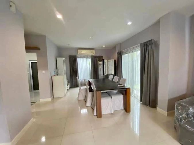 3-bed house for rent, 195 sqm, 25 sq wah, Setthasiri Krungthep Kreetha
