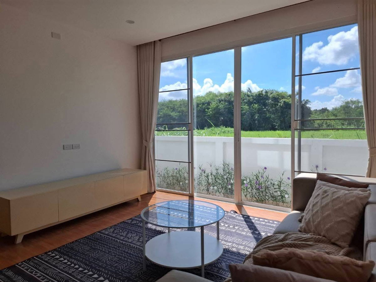 รูป ขายพร้อมผุ้เช่า บ้านเดี่ยวนอกโครงการ 2 ชั้น สไตล์ Minimal Nordic พร้อมเฟอร์นิเจอร์ + เครื่องใช้ไฟฟ้าครบ ใกล้ 89 พลาซ่า เชียงใหม่T.0946511456 - รูปที่ 5/20