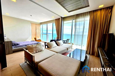 Condos for sale : Cetus Beach front Jomtien 2 bedroom 84 sqm Sea view special price for foregin name