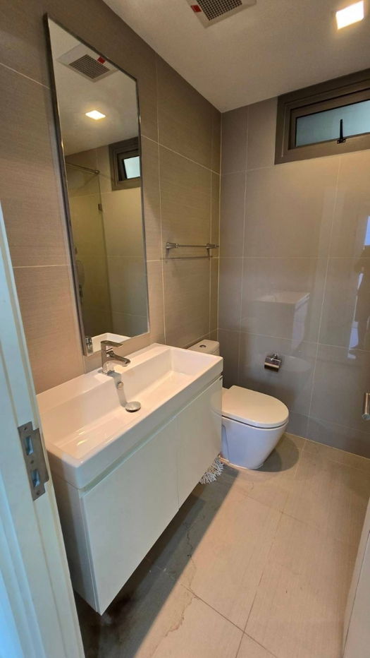 รูป ขายคอนโด StarView พระราม 3
ชั้น 18 | ขนาด 77 ตร.ม. | 2 ห้องนอน 2 ห้องน้ำ | วิวแม่น้ำเจ้าพระยา 🌊 - รูปที่ 8/10