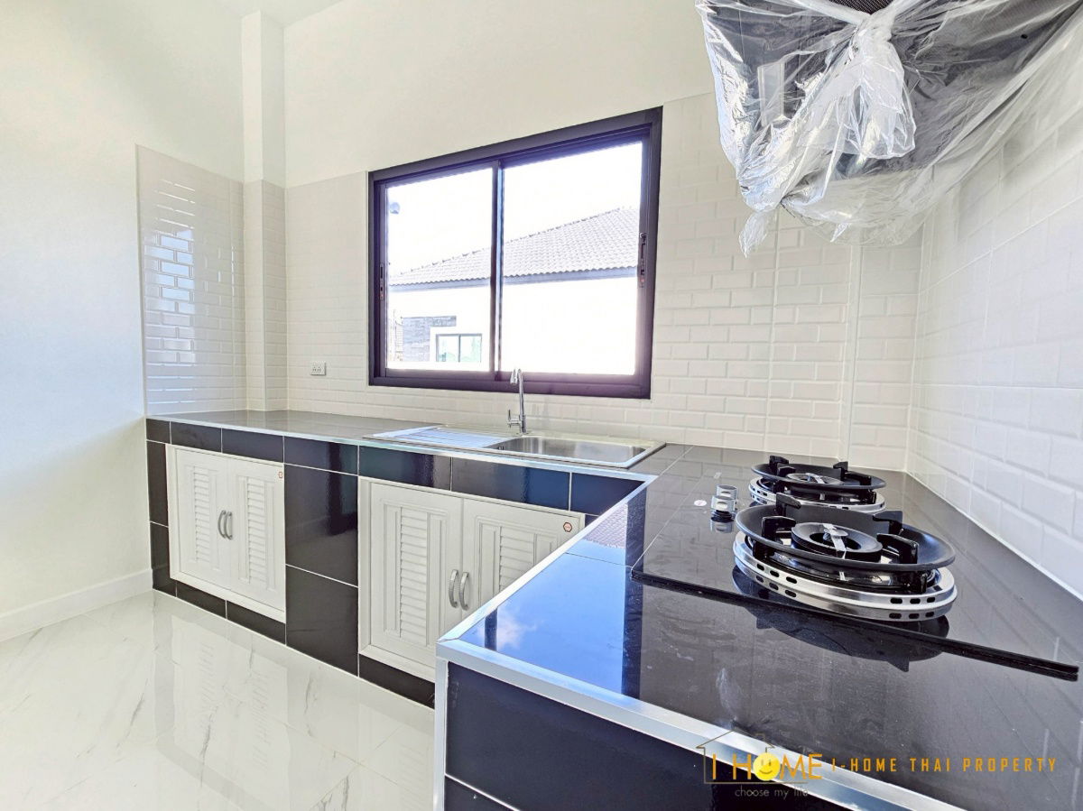 รูป ขายบ้านเดี่ยวชั้นเดียว  3 ห้องนอน  2 ห้องน้ำ  1 ห้องครัว  2 ที่จอดรถ - รูปที่ 17/24