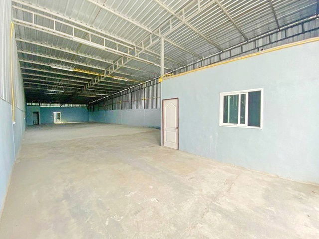รูป บางบอน5 ให้เช่า โรงงาน โกดัง ขนาด 200ตร.ม. สนามกอล์ฟเอกชัย 2.29 กม. ทำเลดี บางน้ำจืด แคราย จ.สมุทรสาคร โพธิ์แจ้ เอกชัย พระราม2 - รูปที่ 2/8
