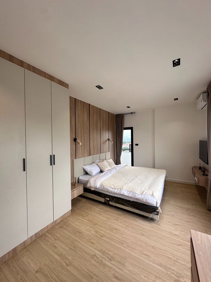 picture Condo for sale with   2 bedrooms, 2 bathrooms and   1 kitchen.    - 13/17