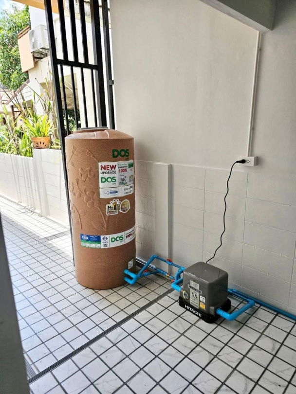 รูป บ้านแฝด แต่งใหม่ มีเฟอร์ หมู่บ้านพร้อมพัฒน์ กรีนโนวา รีโนเวทใหม่ ถนนปัญญาอินทรา เลียบคลองสอง คลองสามวา  - รูปที่ 4/23