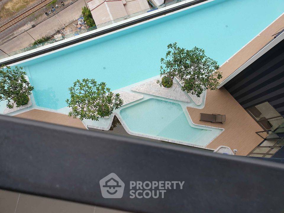 รูป คอนโด 1-ห้องนอน ที่ ริชพาร์ค แอท ทริปเปิ้ล สเตชั่น ใกล้ ARL หัวหมาก (ID 450610) - รูปที่ 7/8