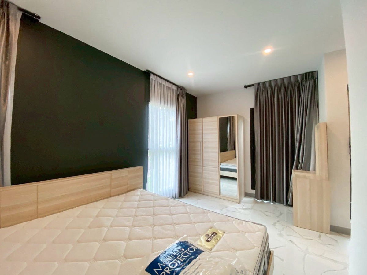 รูป ให้เช่าบ้านเดี่ยวสองชั้น  3 ห้องนอน 3 ห้องน้ำ 1  ห้องครัว  2  ที่จอดรถ - รูปที่ 16/31