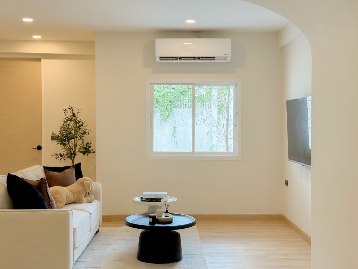 รูป ขายทาวน์เฮ้าส์สองชั้น   3 ห้องนอน  3 ห้องน้ำ  1 ห้องครัว  2 ที่จอดรถ - รูปที่ 8/26