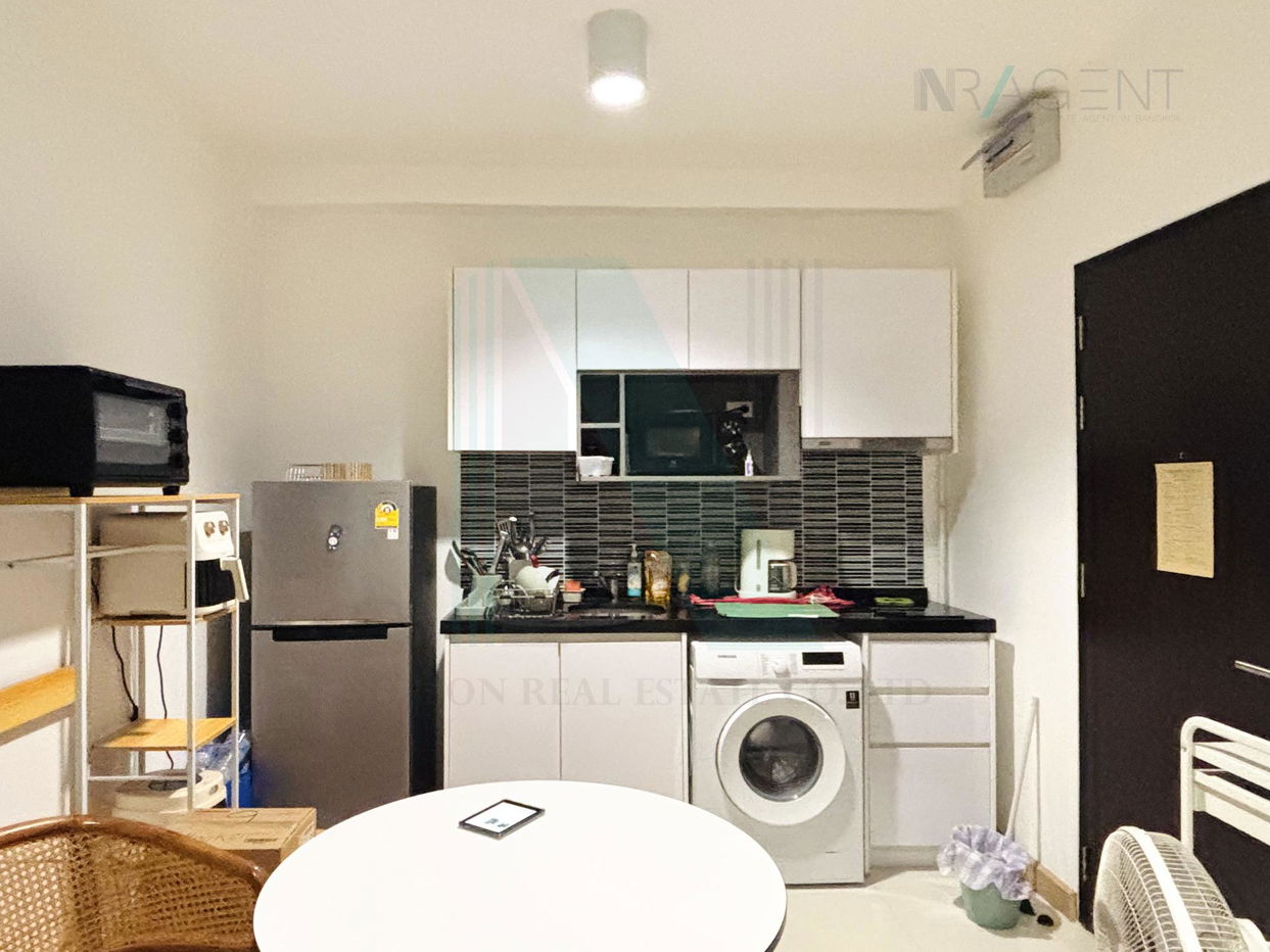 picture For Rent Condo CHATEAU IN TOWN SUKHUMVIT 64/1 Building 1, Floor 2,1 bed room, Room size 42 sqm - 6/8