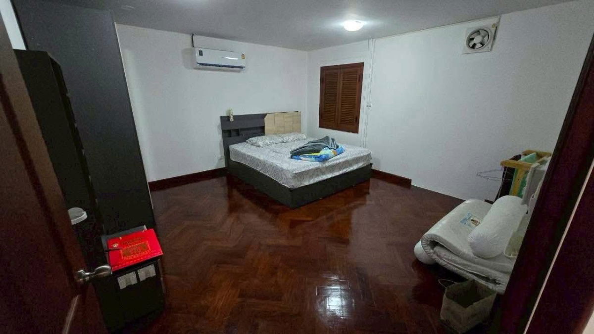 รูป ให้เช่าด่วน! บ้านเดี่ยว/โฮมออฟฟิศ ขนาดใหญ่ 450 ตร.ม. (หลังมุม) 5 ห้องนอน 1 ห้องฟิตเนส จอดรถ 10 คัน! - รูปที่ 5/15