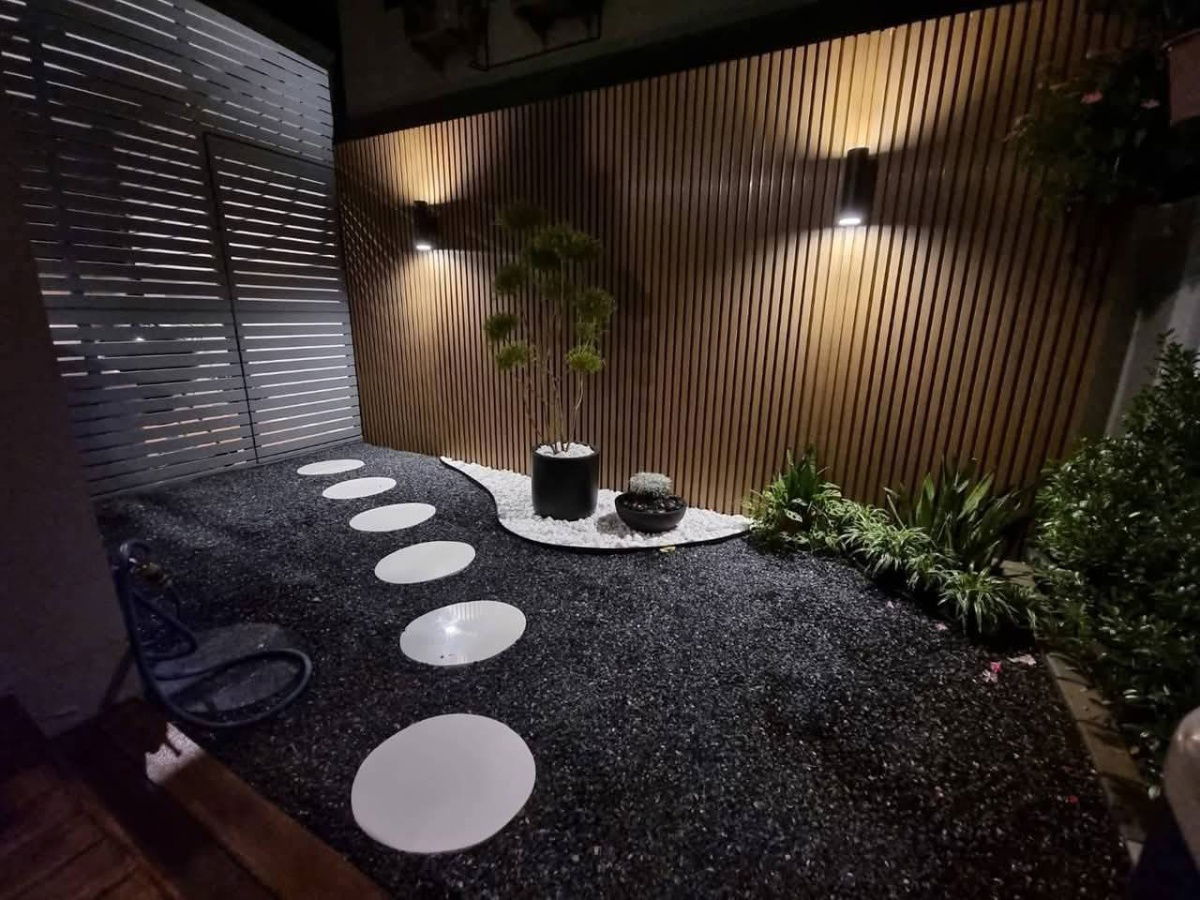 รูป บ้านเดี่ยว ทำเลดี ใกล้รถไฟฟ้า หมู่บ้านเสนาพาร์ควิลล์ รามอินทรา-วงแหวน ถนนรามอินทรา คันนายาว ใกล้แฟชั่นไอร์แลนด์ - รูปที่ 9/16