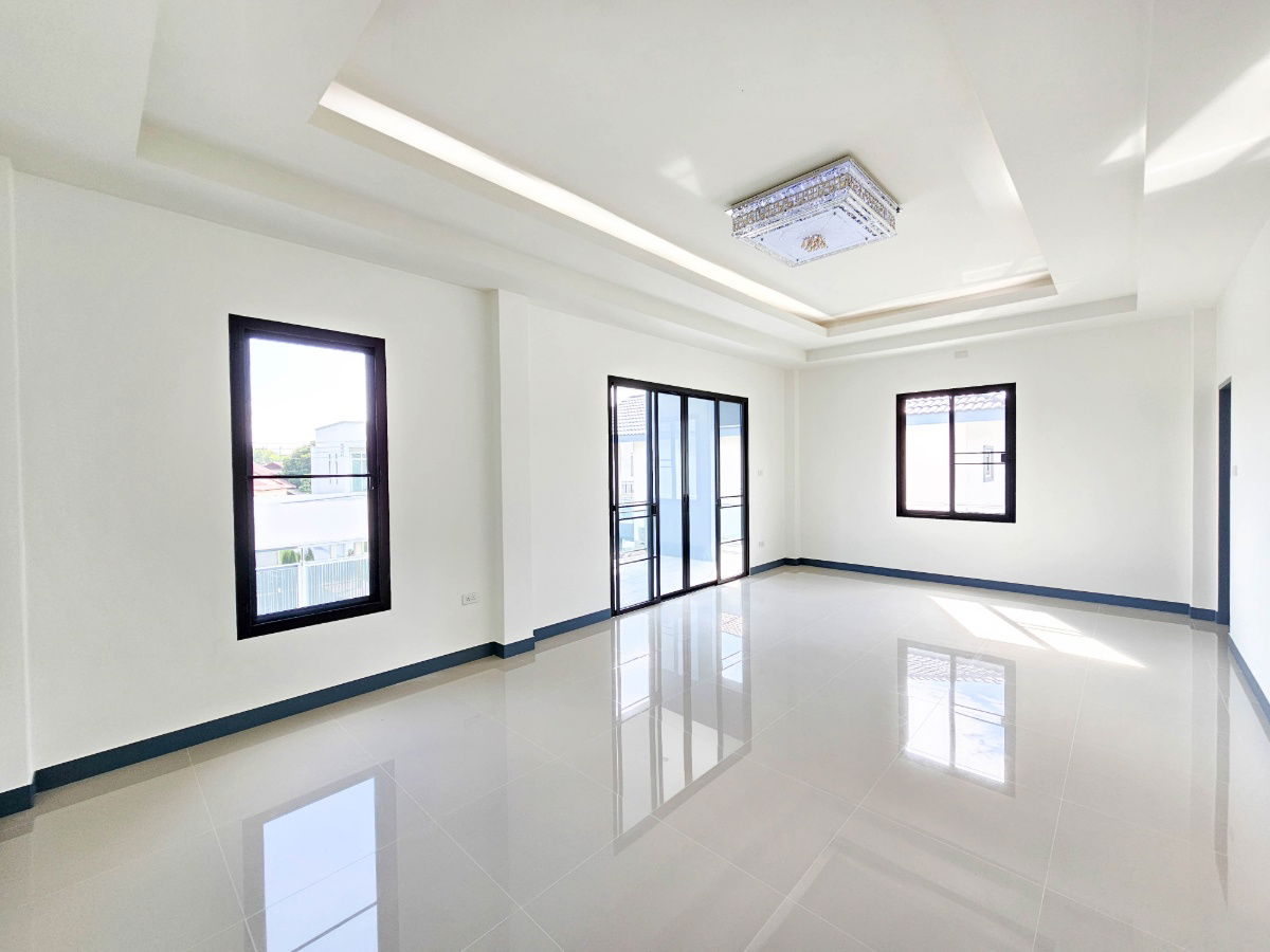 รูป ขาย บ้านเดี่ยวสองชั้น   4 ห้องนอน  4 ห้องน้ำ  1 ห้องครัว  2 ที่จอดรถ - รูปที่ 29/40