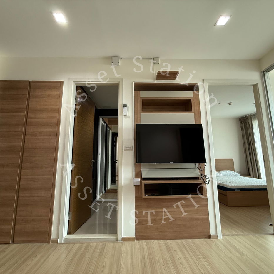 picture ✨🌳 Rhythm Phahol-Ari, a room with a view of a high-rise building, cheap price, near BTS Ari🚅 - 4/7