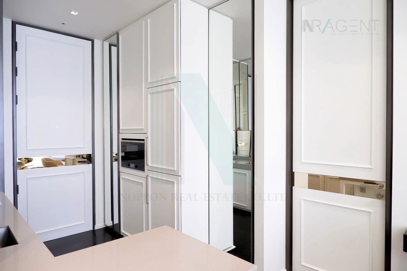 picture 🔺 For Rent Condo 28 CHIDLOM Building T, Floor 25,1 bed room, Room size 44.00 sqm - 7/8