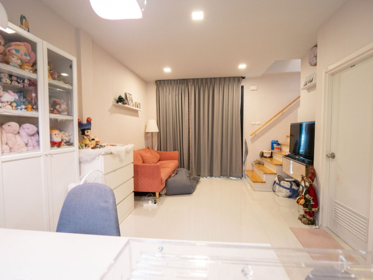 รูป ขายบ้าน ขายทาวน์โฮม สวย สภาพดี และราคาดีที่สุดในโครงการ หมู่บ้าน แฮปปี้ วิลล์ ดอนเมือง ถนนเทิดราชัน 17.9 ตรว. 155 ตรม.  - รูปที่ 24/56