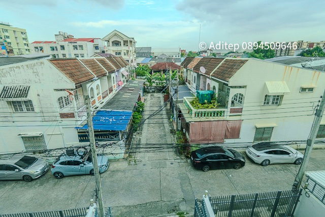 รูป ขายทาวน์โฮม ลาดพร้าว 41 ใกล้ MRT ภาวนา ทำเลทอง รัชดา-ลาดพร้าว ขนาด 3 ชั้น 27 ตร.ว. 4 ห้องนอน 3 ห้องน้ำ - รูปที่ 25/28