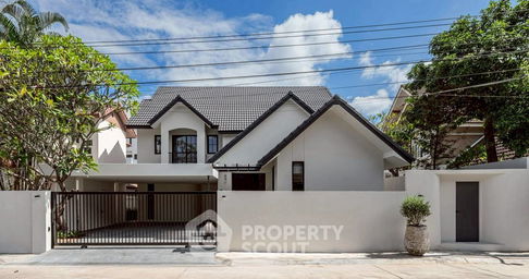 5-BR Condo at The Next 1 Ruamchok in Fa Ham (ID 2344921)