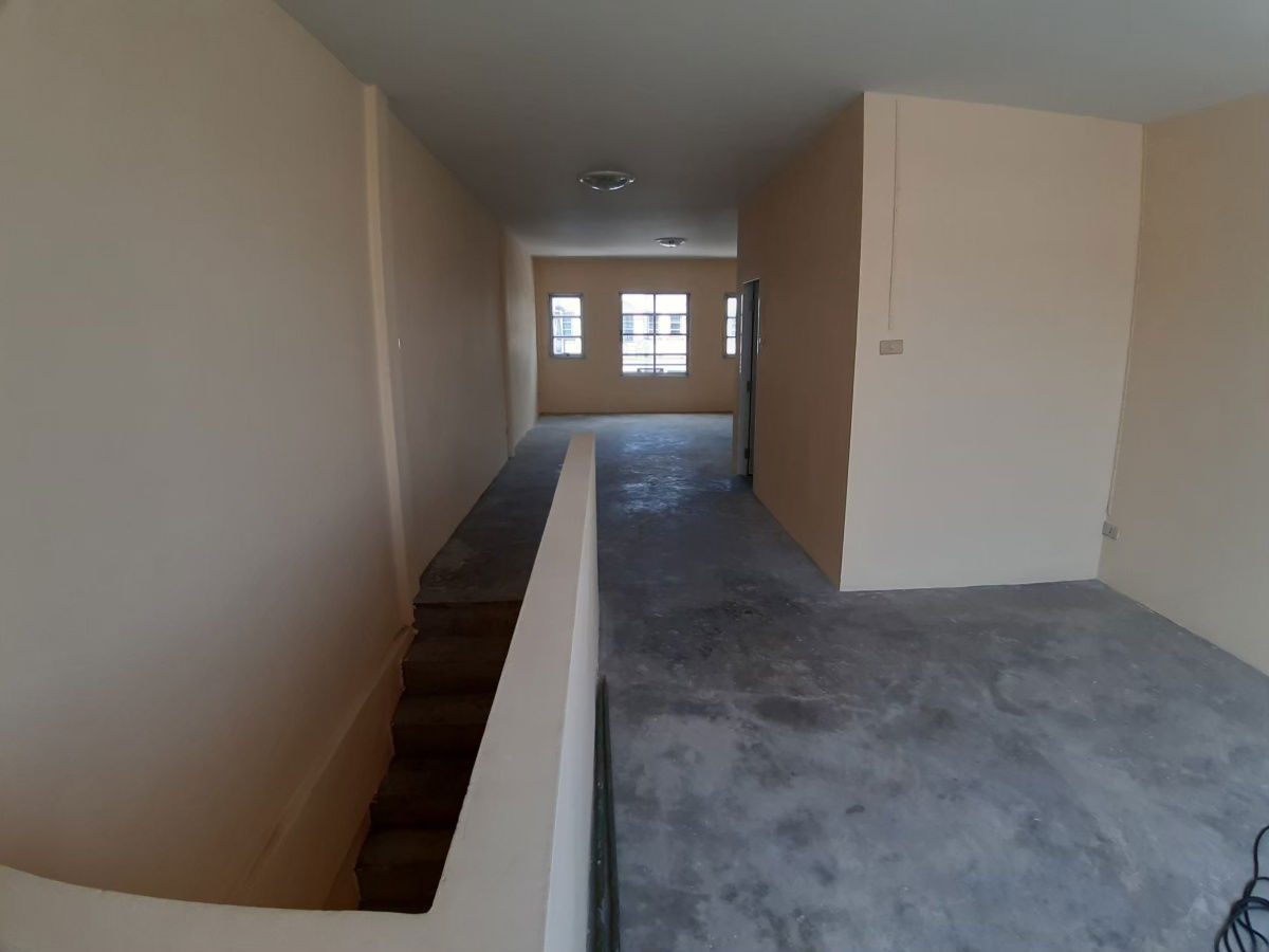 รูป ให้เช่าอาคารพาณิชย์ หลังริม บางนา บางเสาธง หมู่บ้านเมืองไทย - รูปที่ 11/15