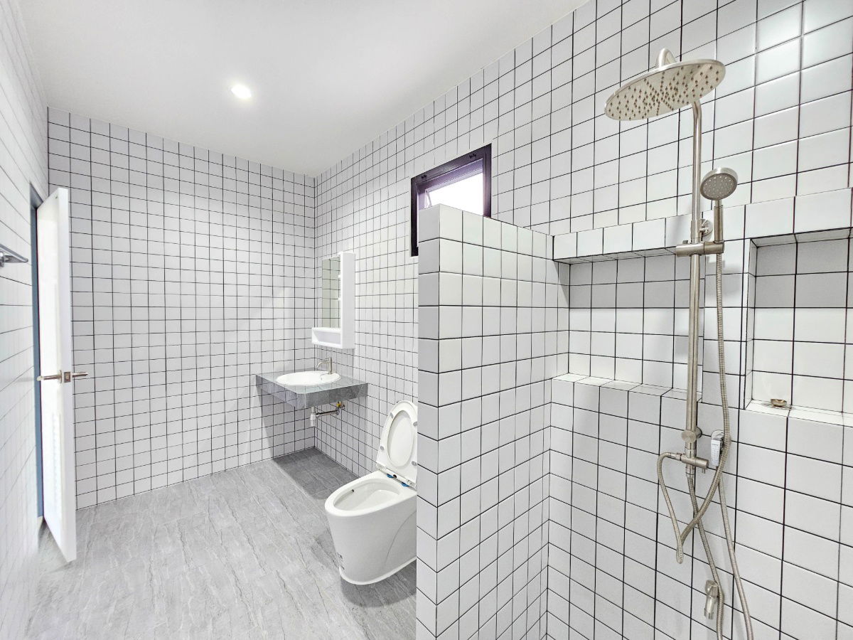 รูป ขาย บ้านเดี่ยวสองชั้น   4 ห้องนอน  4 ห้องน้ำ  1 ห้องครัว  2 ที่จอดรถ - รูปที่ 14/40