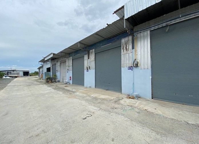 BangNamChuet Krarai SamutSakhon PhoChae for rent factory warehouse size 202sqm. BangBon 5 Ekachai G