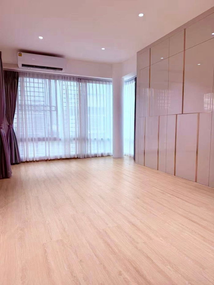 รูป WS4709 [เช่า] B Square พระราม 9 เหม่งจ๋าย 💰 ราคาเช่า: 130,000 บาท/เดือน 📍 MRT พระราม 9  - รูปที่ 19/23