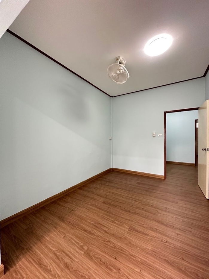 picture WS4726 [For rent] Commercial building in the heart of Sukhumvit 46 (Soi Phumichit) 💸 Rent 25,000 baht/month 🚆 BTS Phra Khanong - 10/16