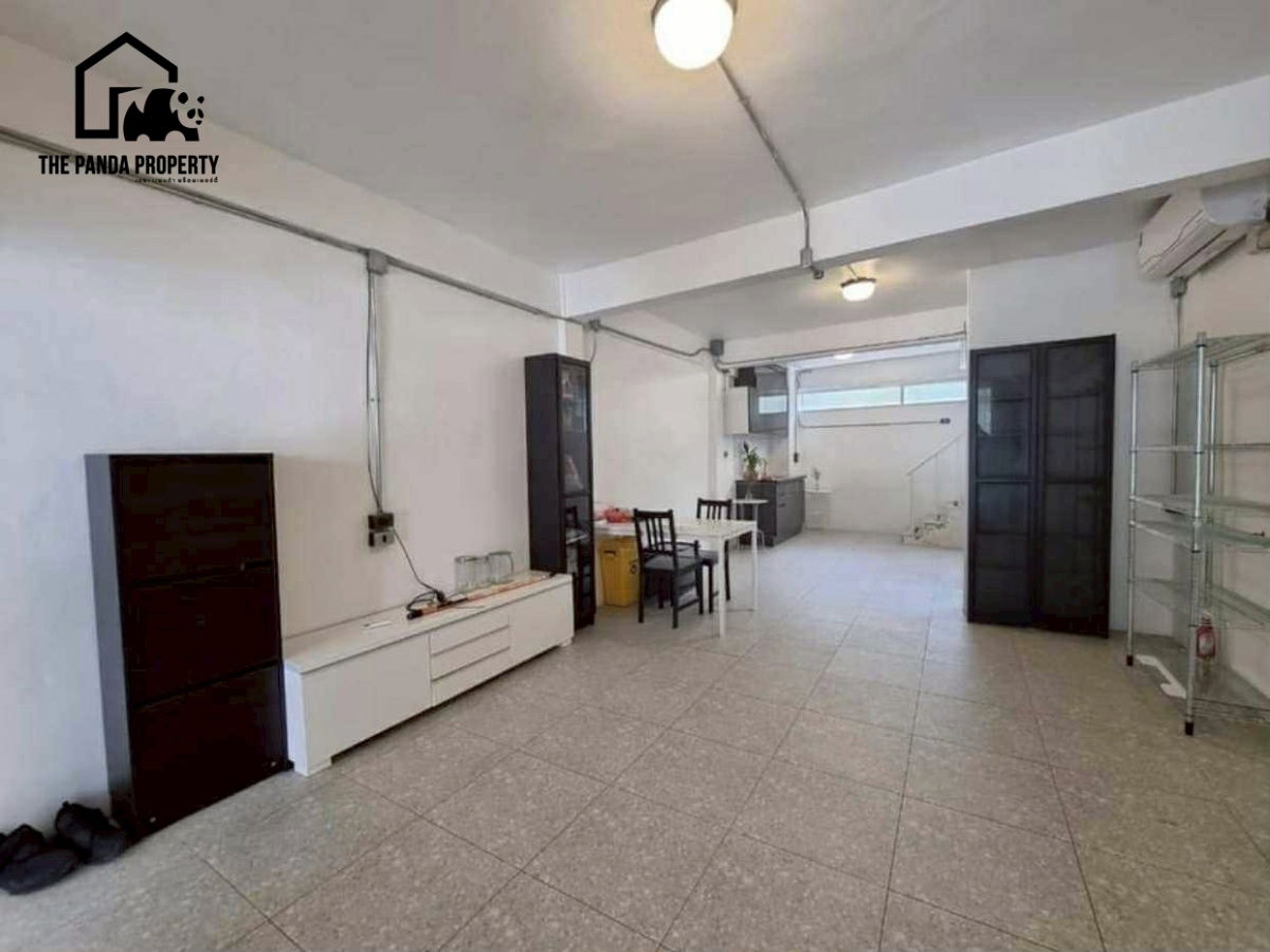 รูป ทาวโฮมใหญ่ 3 ชั้น ซอยพึ่งมี 52 - รูปที่ 10/19