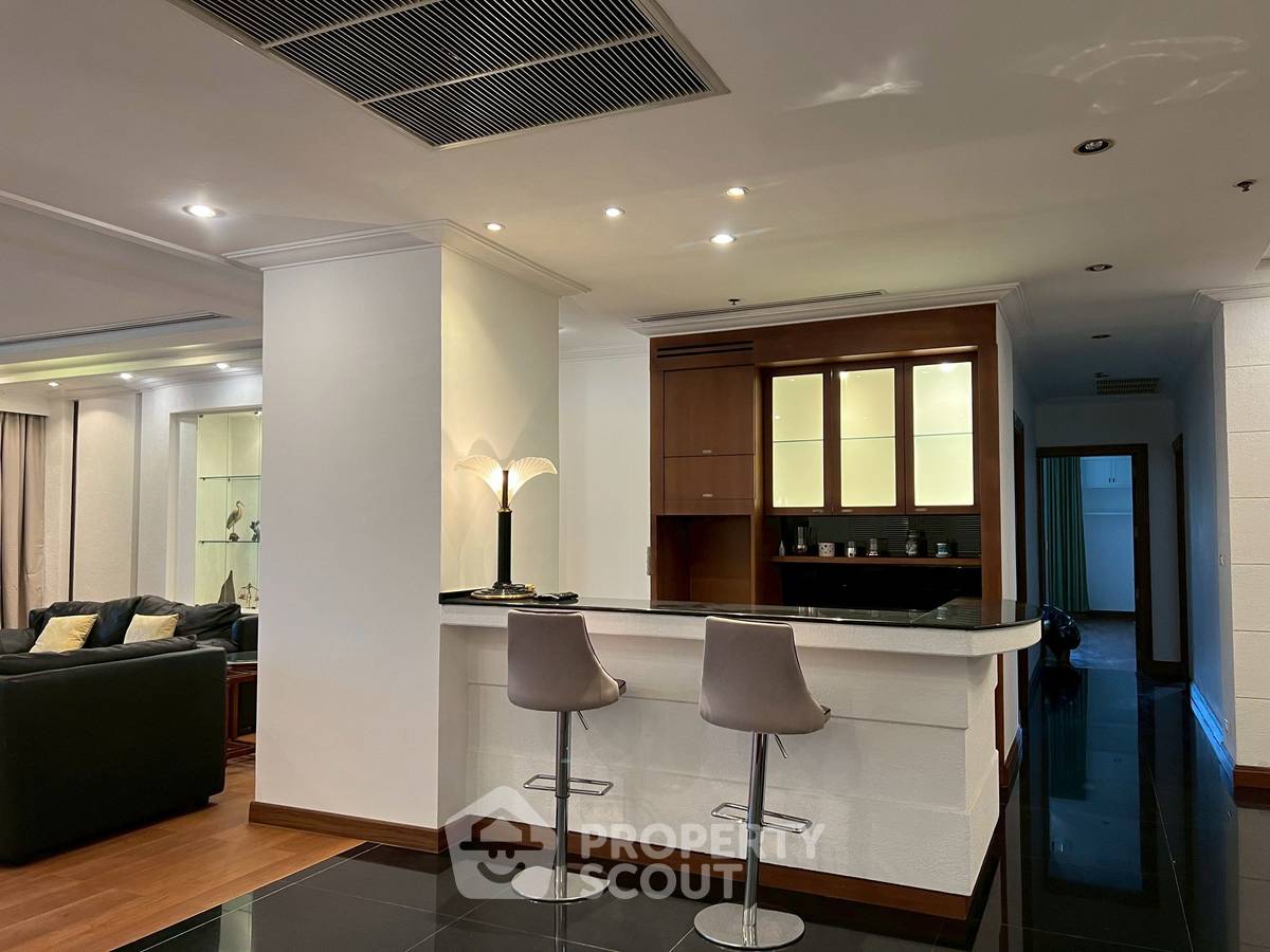 รูป คอนโด 3-ห้องนอน ที่ คาลิสต้า แมนชัน ใกล้ ARL มักกะสัน (ID 553740) - รูปที่ 9/24