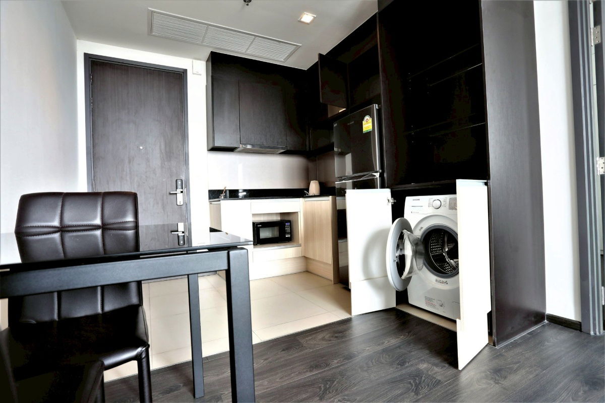 รูป LTH13352 – Condo for Rent | Edge Sukhumvit 23 | 43.26 sqm | 1 Bed 1 Bath | 32K/Month | Near BTS Asoke | คอนโดให้เช่า เอดจ์ สุขุมวิท 23 - รูปที่ 3/8