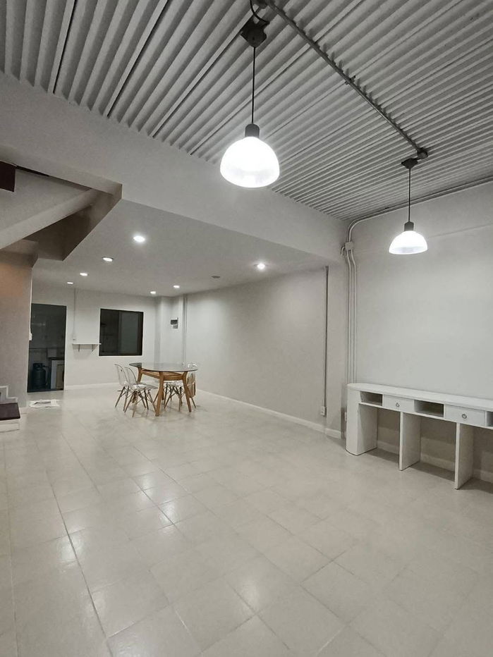 picture #R6935 🎉 101068  House for rent Baan Klang Muang Rama 9 Soi 43 - 4/18